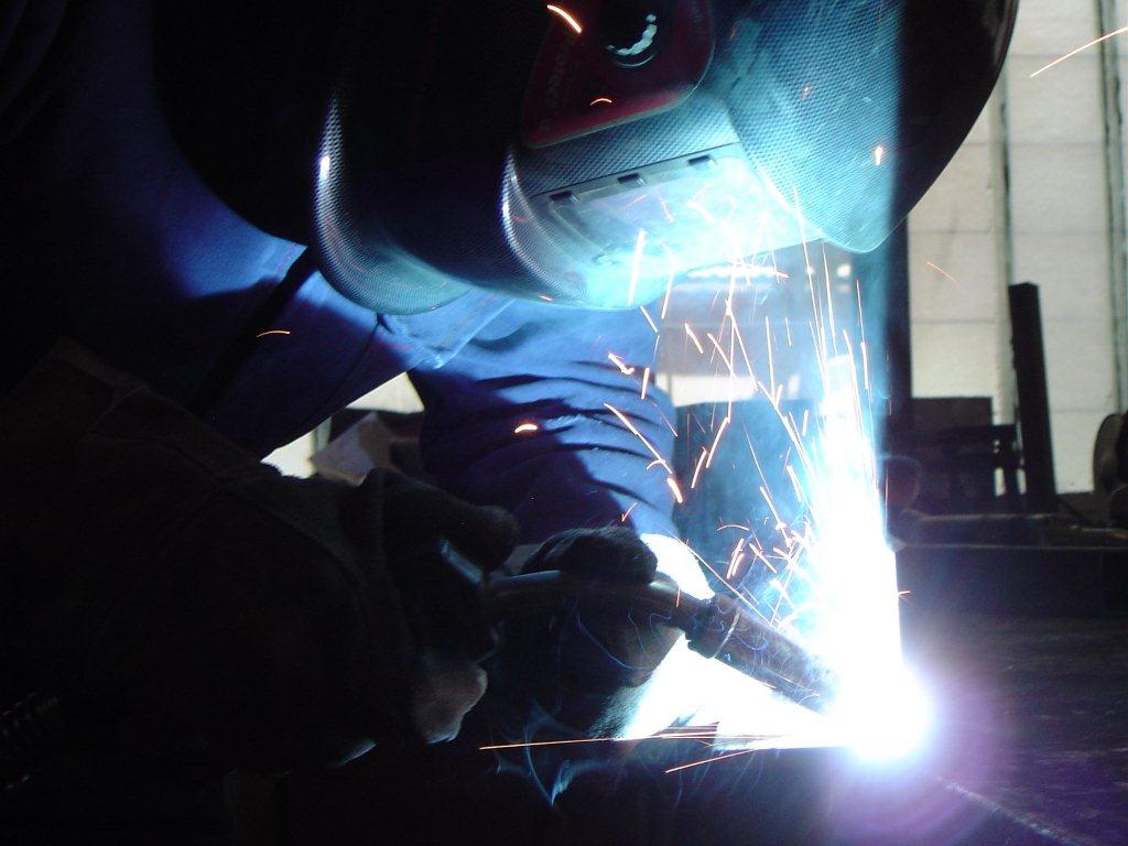 Metallbau + Dienstleistungen